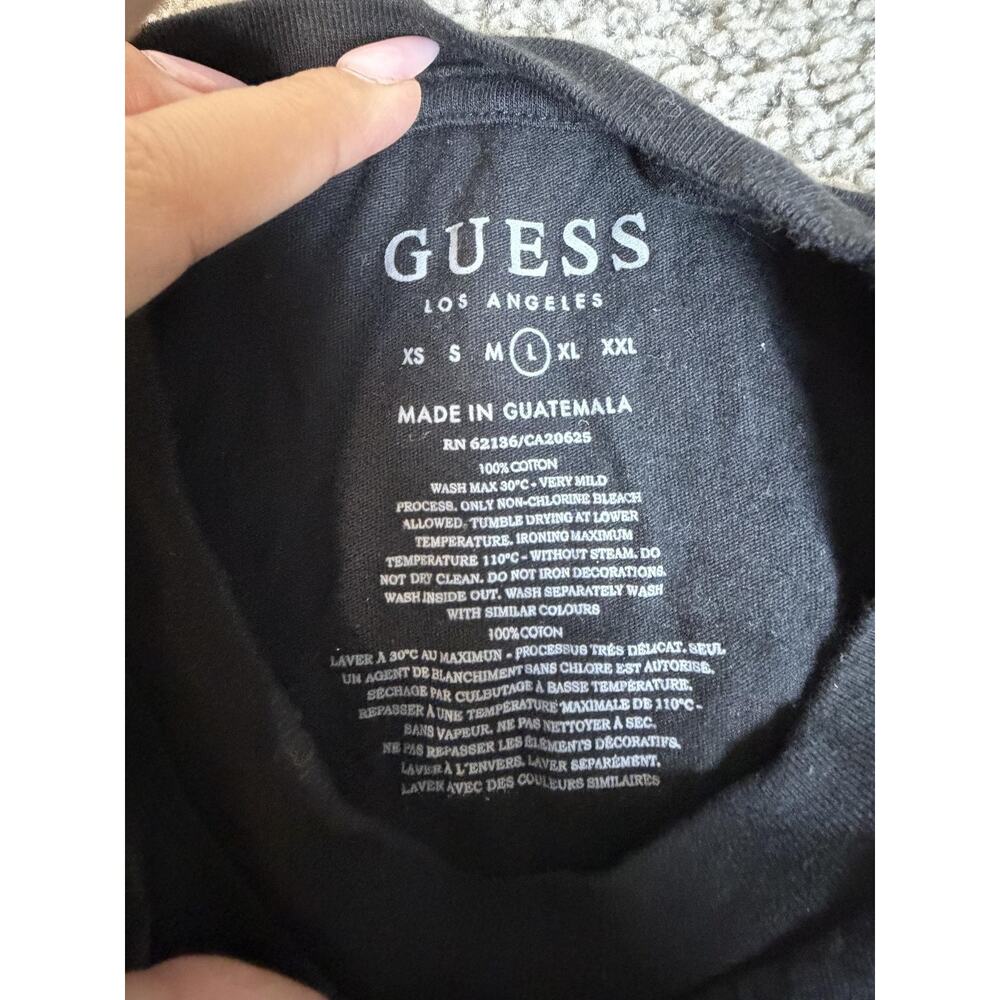 Guess Shirt Mens L Black Rose Graphic Crew Neck Cotton Jersey Lightweight - Picture 8 of 9